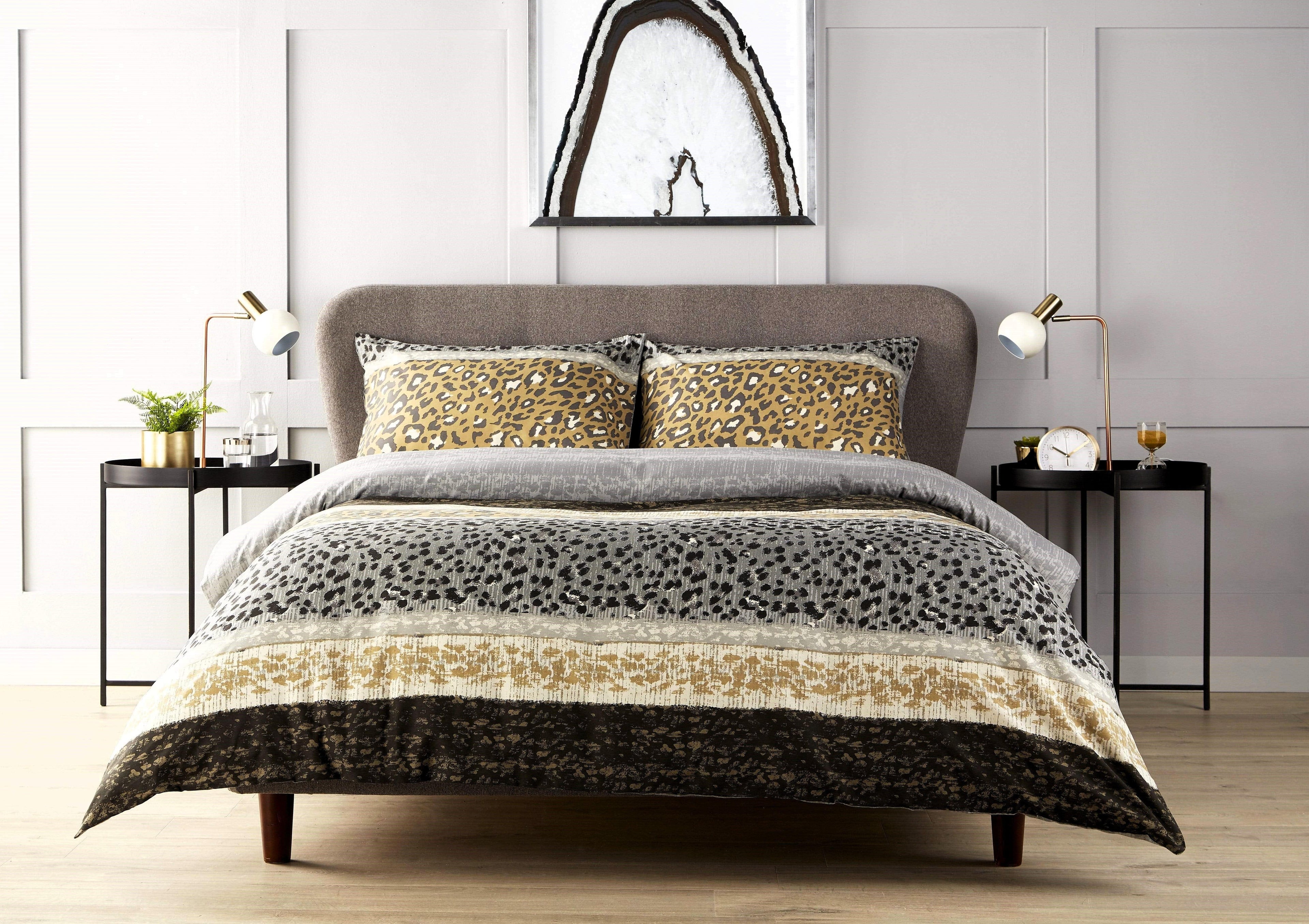 Luxury Super Soft Cotton Rich Duvet Sets Easycare Comfortable Bedding Includes Duvet Cover & Pillowcases in Single Double King Size