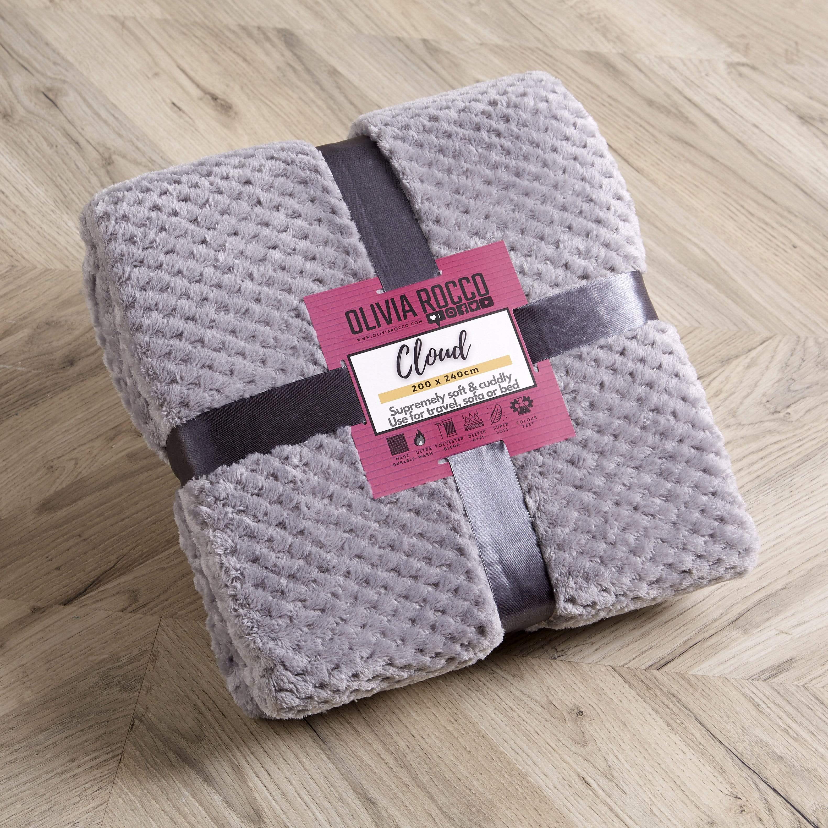 Oversized Chunky Soft Fleece Blanket Cloud Throw Faux Fur Polyester Blend Warm Stylish Home Decor Double King Beds Sofas