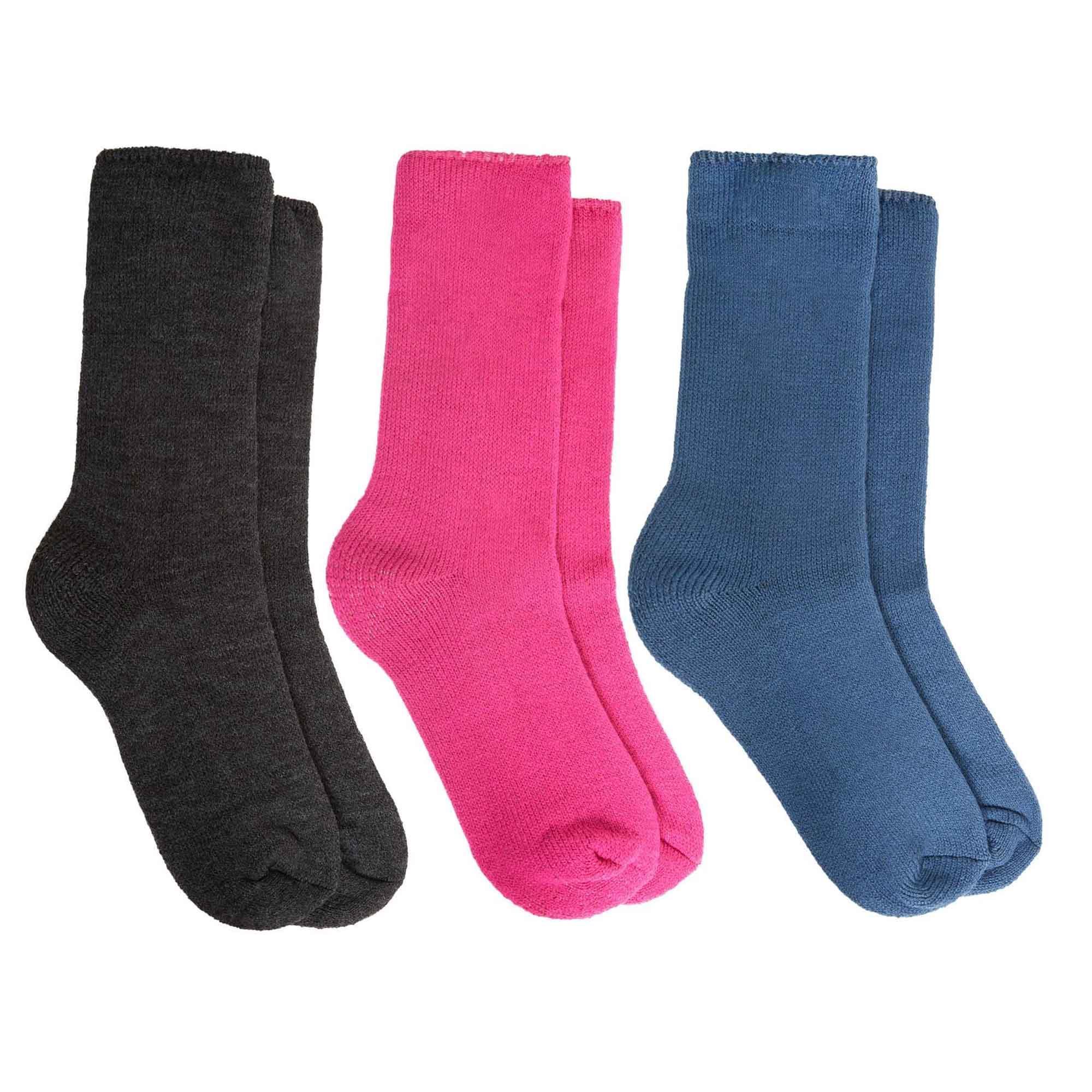 pack-of-3-womens-thermal-hot-socks-heavy-duty-insulated-boot-socks-2-3-tog-for-winter-hiking-uk-4-7-by-heatwave-thermalwear-socks-1184731175 - Bobobiy
