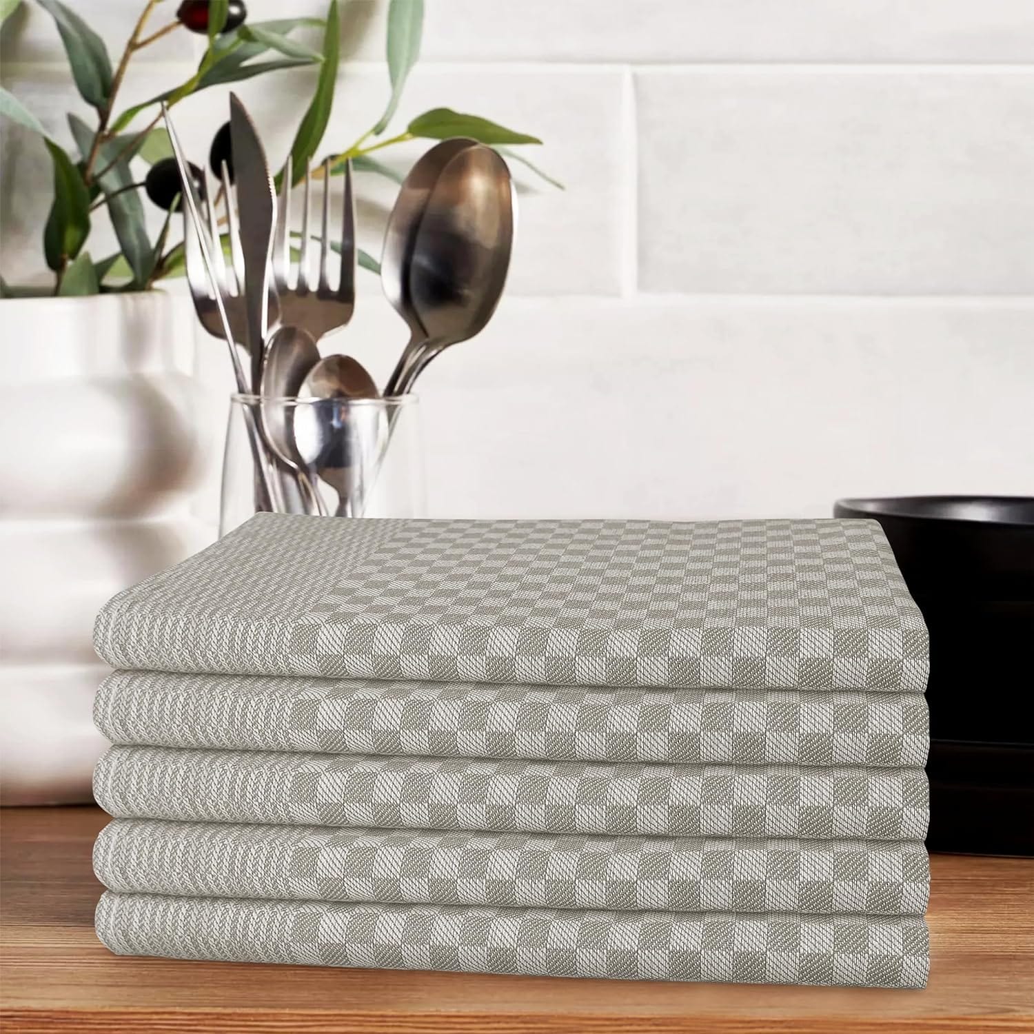 Pack of 5 Large Super Absorbent 100 Percent Cotton Tea Towels Quick Dry Durable Check Pattern Dish Cloths for Kitchen Home and Professional Use