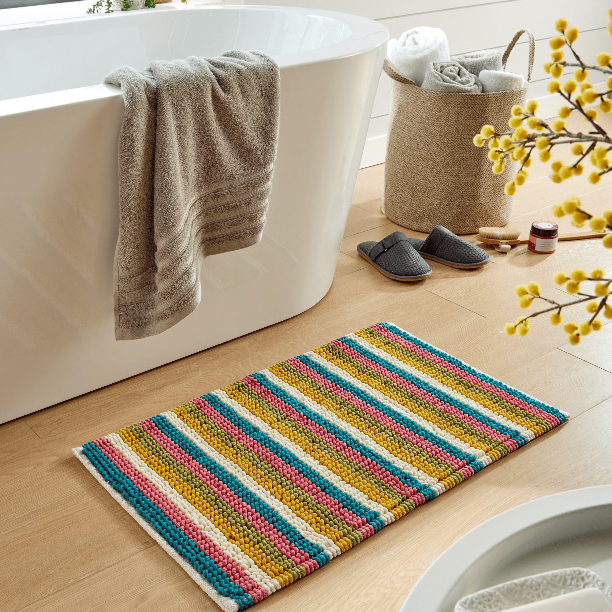 Padstow Super Soft Absorbent Stripe Bathmat 50 x 80 cm Quick-Drying Anti-Slip Durable Bathroom Accessory