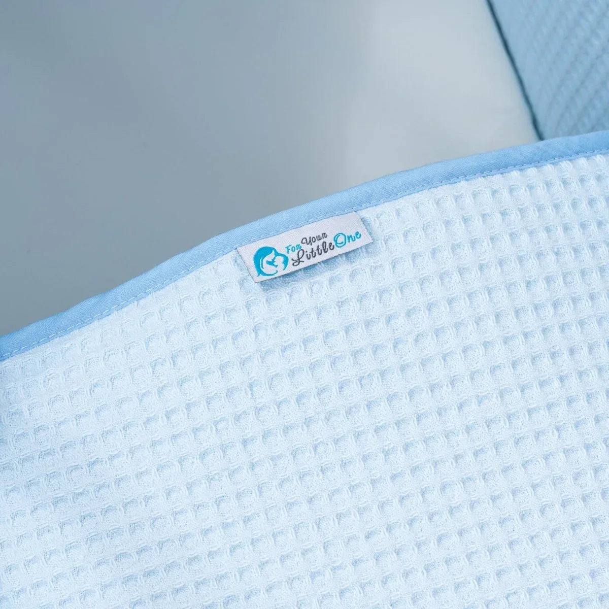 Pod Blue Waffle Moses Basket Bedding Set - Bobobiy