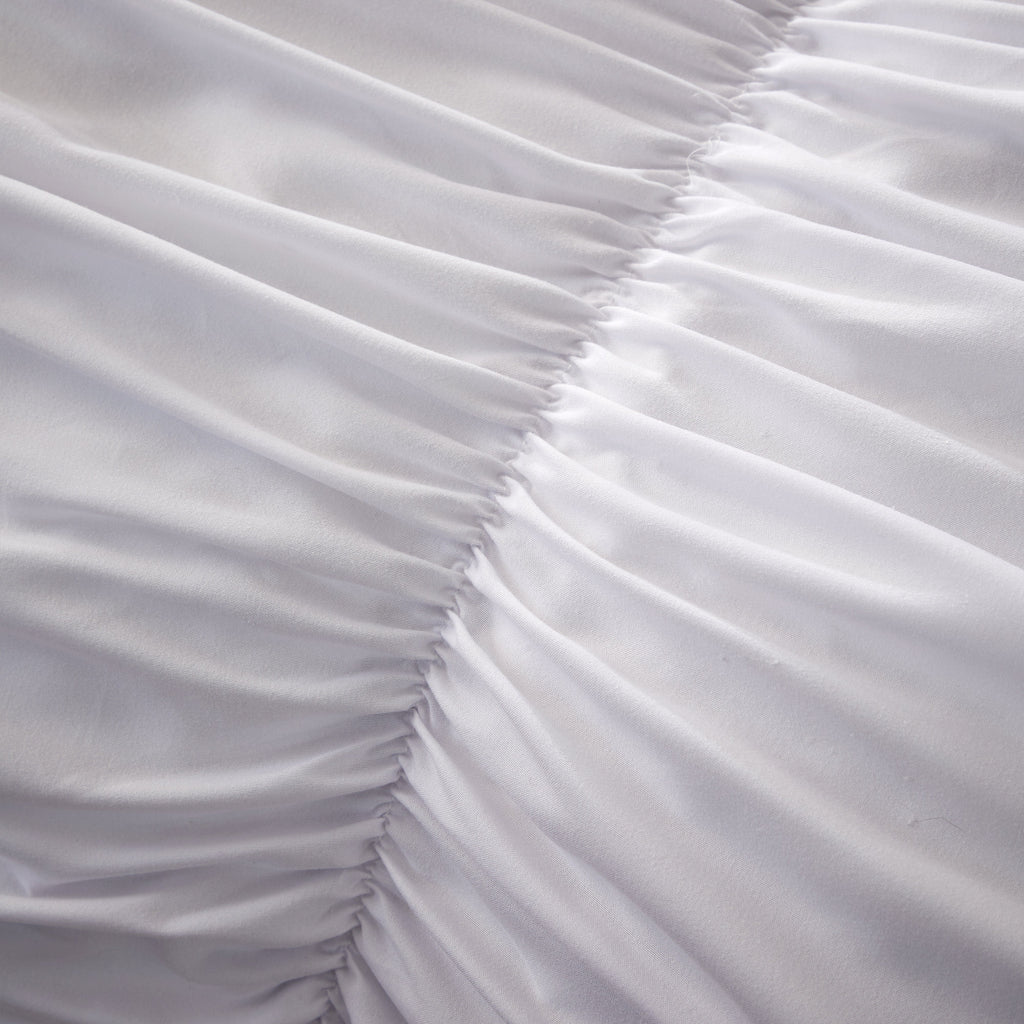 Ruched White Microfibre Duvet Cover Set with Pillowcases Ruffle Bedding Super Soft Easy Care Quilt Bed Linen