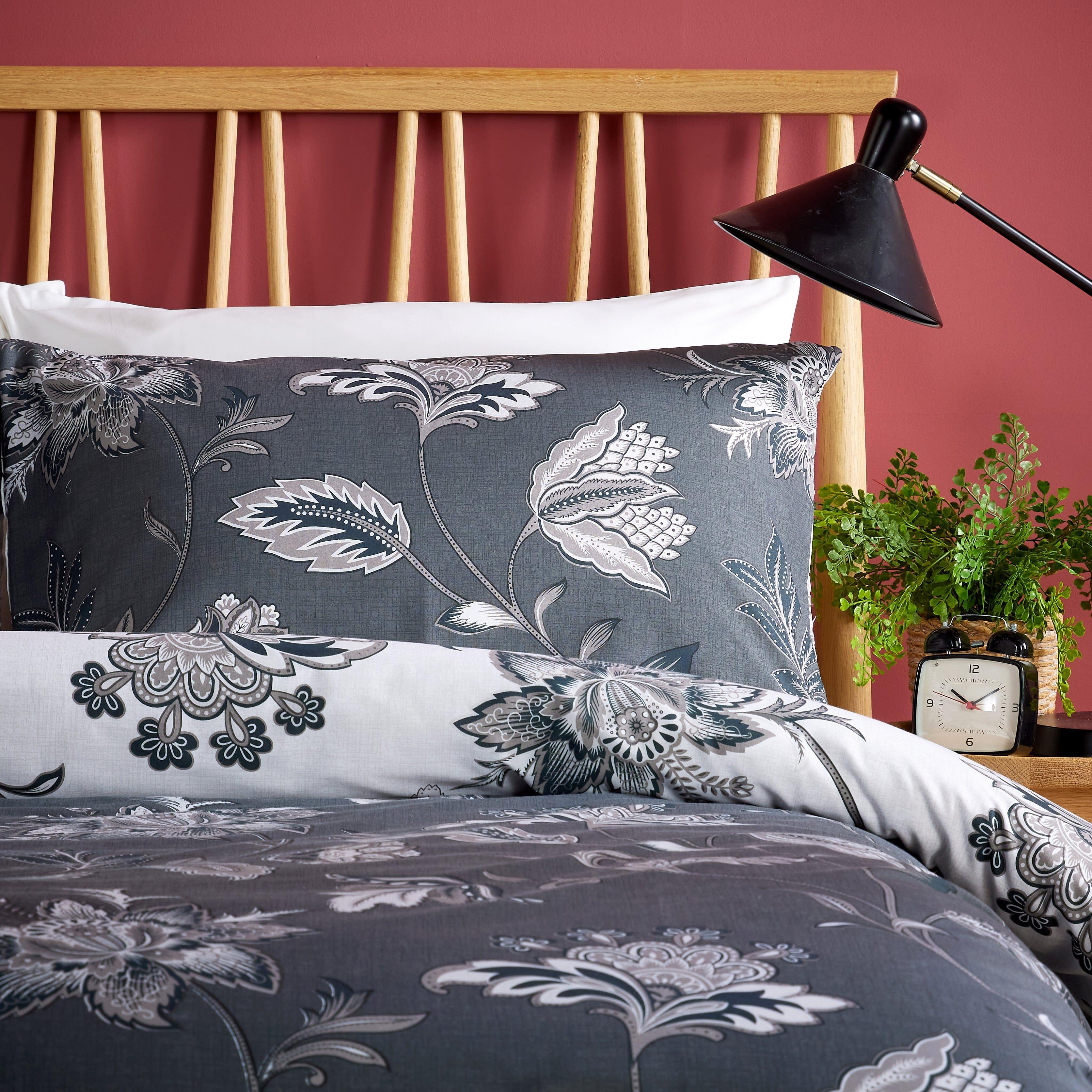 Shimla Duvet Cover Set Easy Care Quilt Covers with Pillowcases Super Soft Reversible Bedding Bed Linen Sets