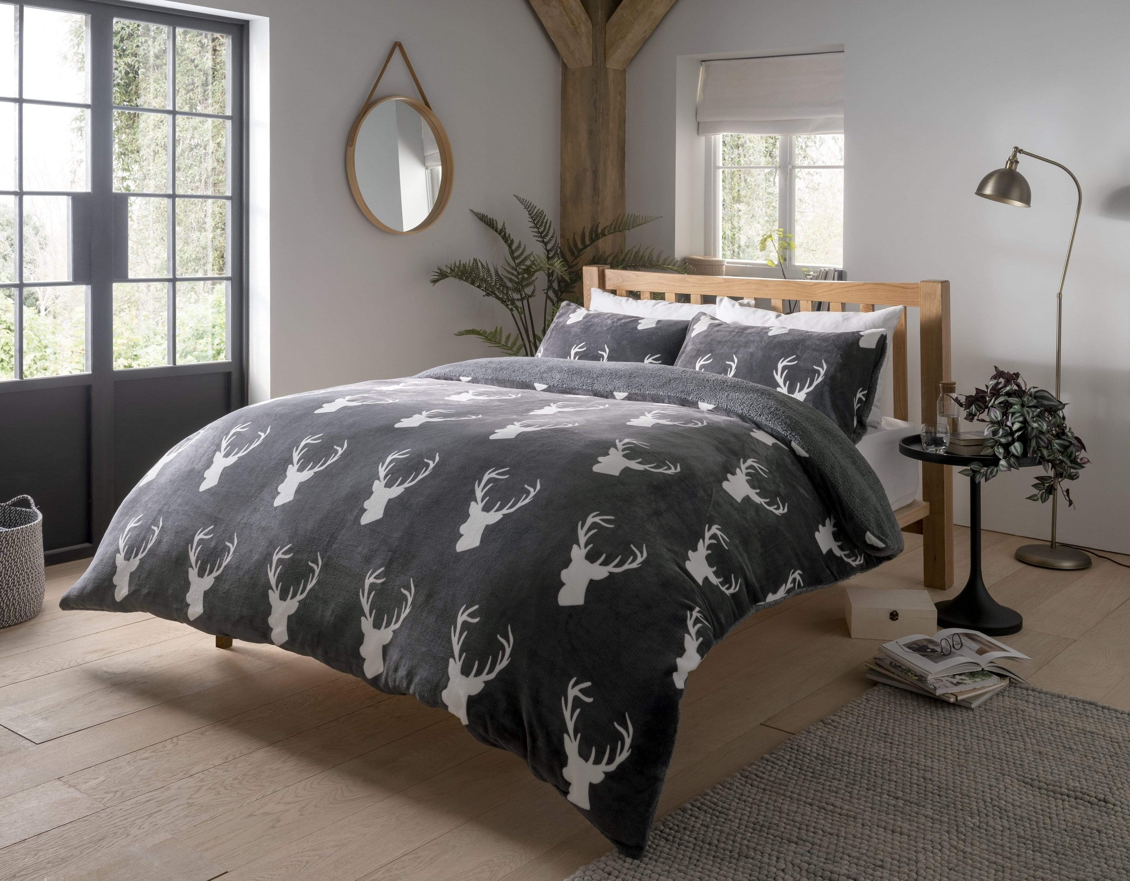 Stag Reversible Teddy Faux Fur Fleece Duvet Set Super Soft Charcoal Grey Warm Bedding OEKO-TEX Certified Available in Single Double King Sizes