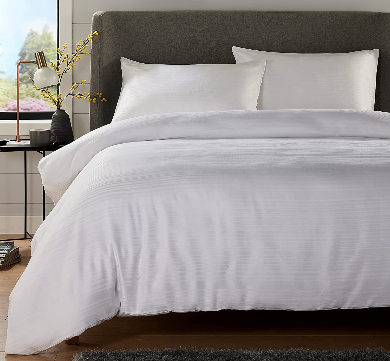 Stripe Jacquard Reversible Cotton Blend Duvet Cover Set with Pillowcases Luxurious Eco-Friendly Bedding for Master and Guest Bedrooms Multiple Sizes and Colours