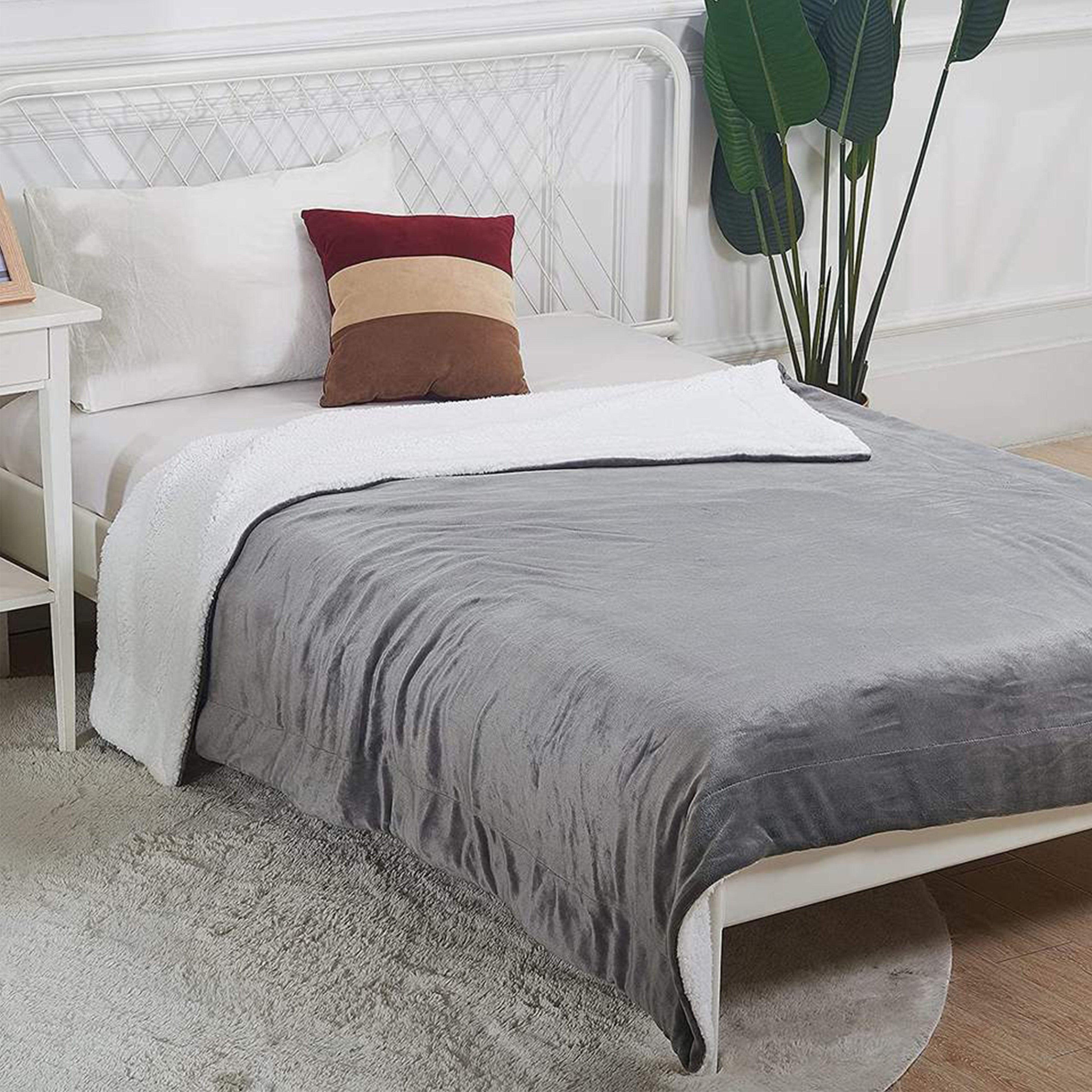 Ultra Soft Double Layer Electric Heated Throw Blanket with Adjustable Heat Settings & Overheat Protection