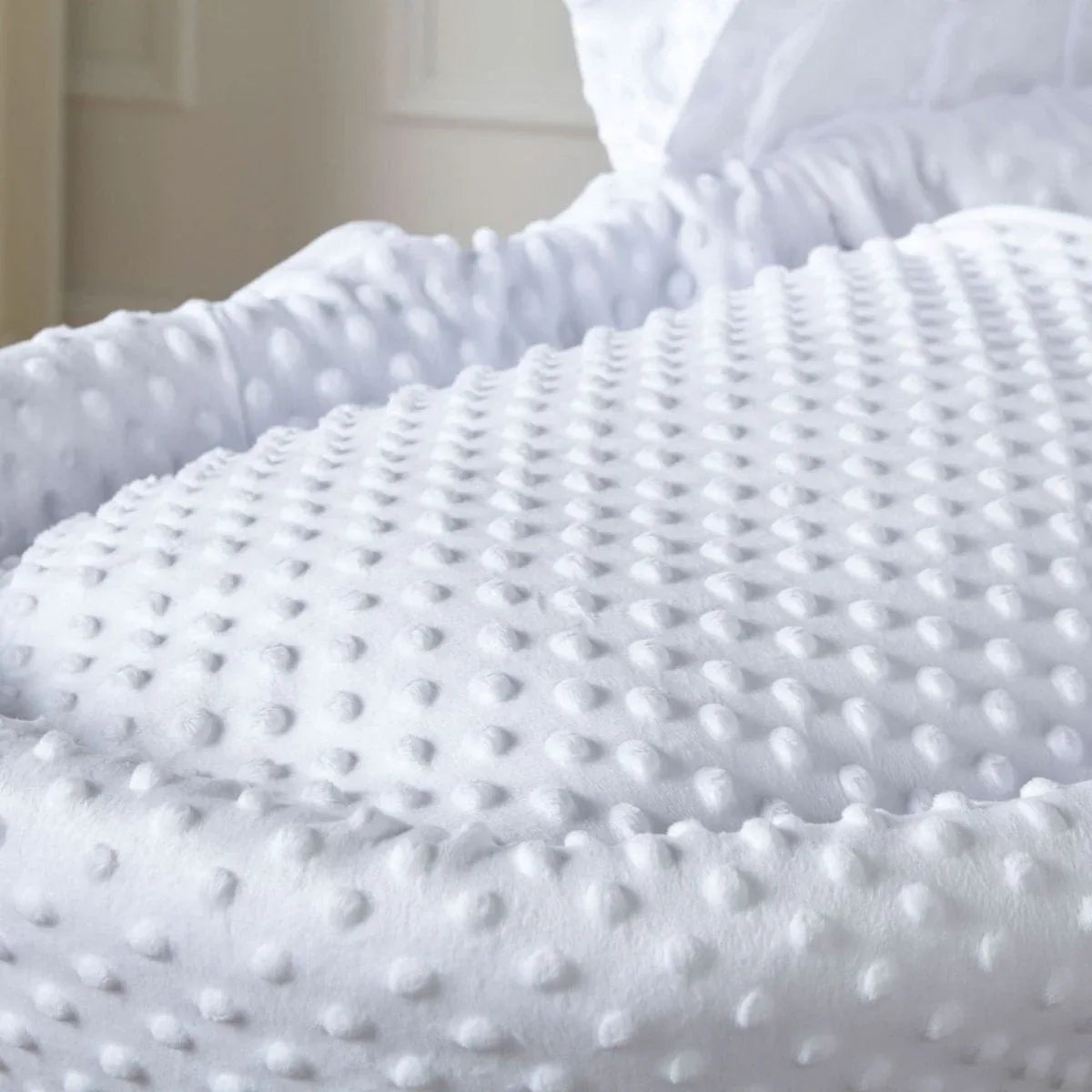 White Dimple Grey Wicker Baby Moses Basket With Stand - Bobobiy