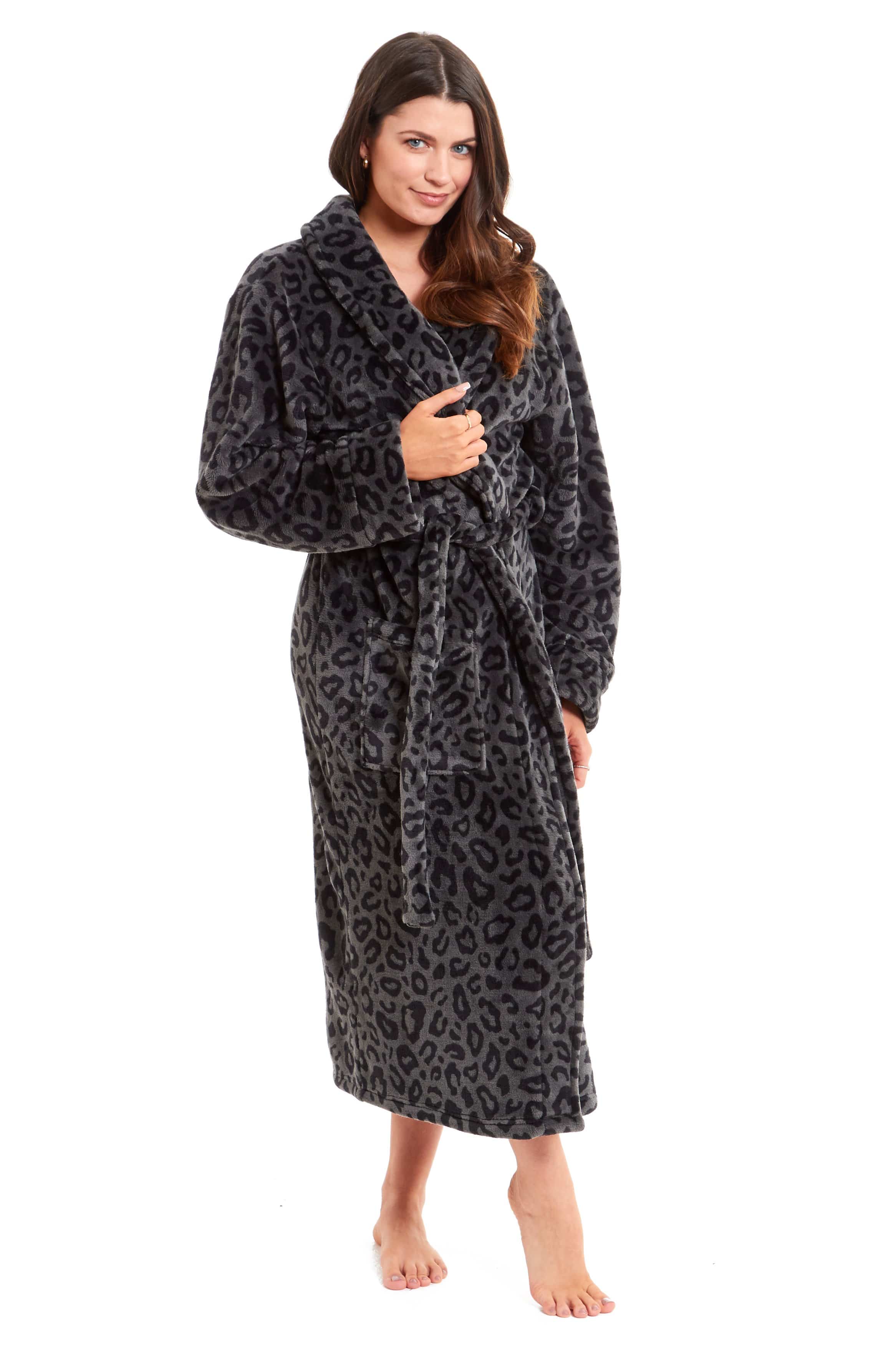 Women's Black Leopard Print Plush Fleece Long Robe with Shawl Collar and Pockets Cozy Loungewear Nightwear