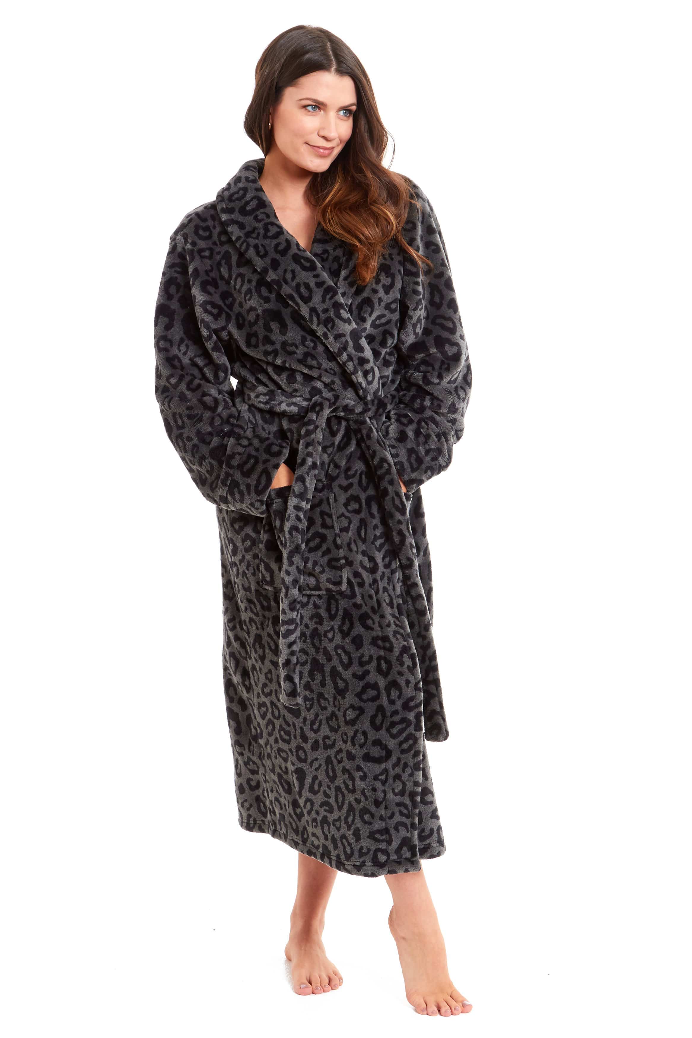 Women's Black Leopard Print Plush Fleece Long Robe with Shawl Collar and Pockets Cozy Loungewear Nightwear