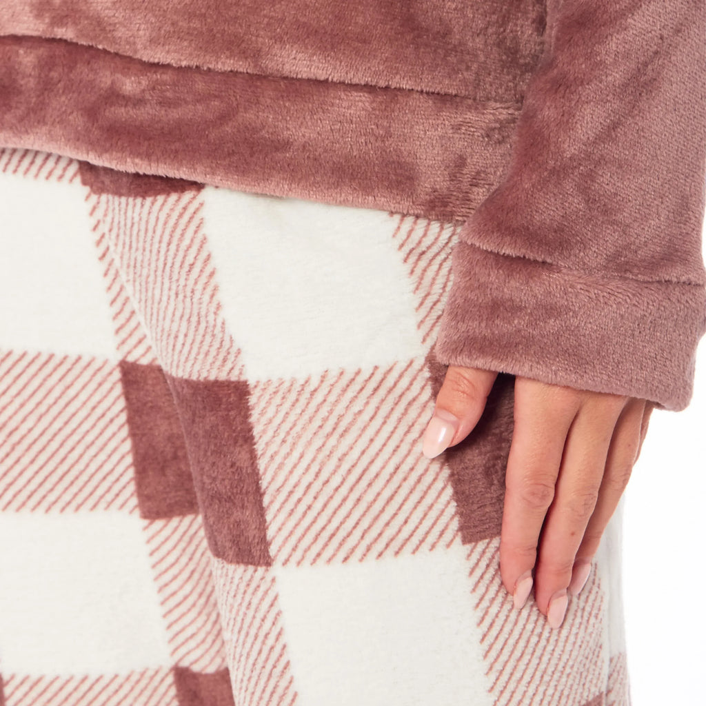 women-s-buffalo-check-fleece-pajama-set-long-sleeve-top-and-bottoms-luxuriously-soft-nightwear-for-cozy-comfort-in-various-sizes-by-daisy-dreamer-pyjamas-1034685294 - Bobobiy