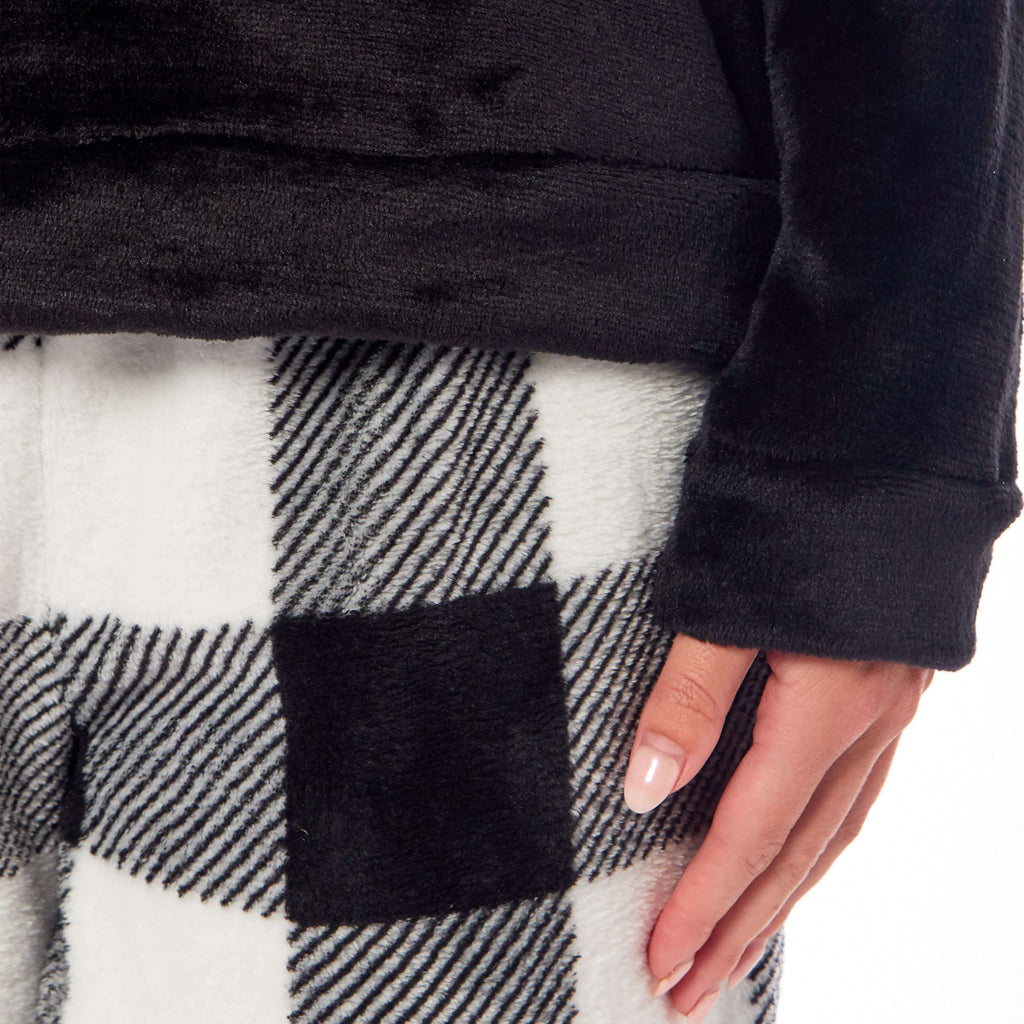 Women's Buffalo Check Fleece Pyjamas Set Long Sleeve Top and Bottoms Warm Nightwear Stylish Loungewear Multiple Sizes Available