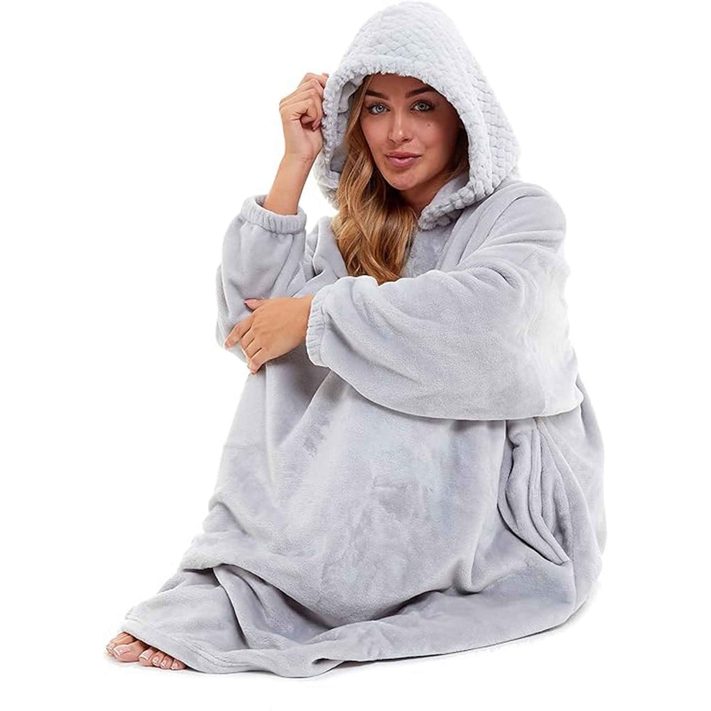 Women's Oversized Plush Hooded Poncho Blanket Cozy Fleece Hoodie with Fur Hood Ideal for Lounging Camping Outdoor Warmth
