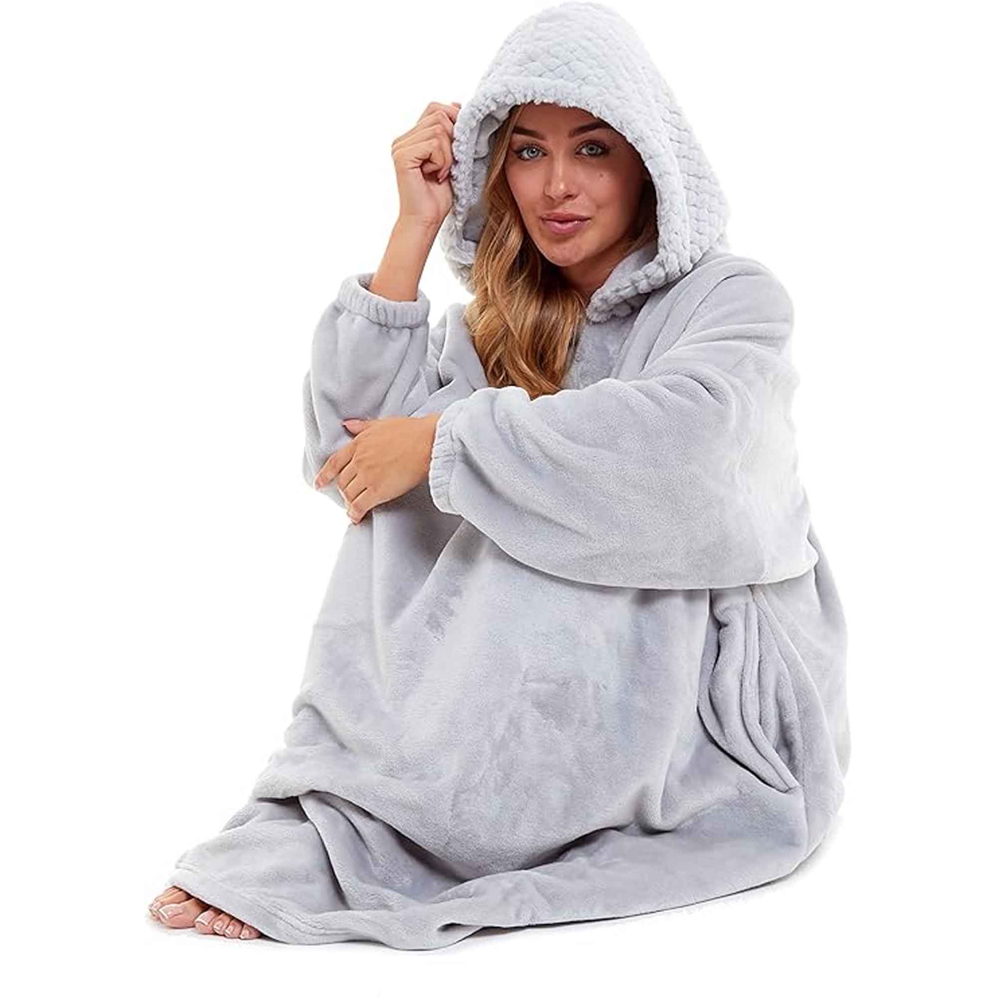Women's Oversized Plush Hooded Poncho Blanket Cozy Fleece Hoodie with Fur Hood Ideal for Lounging Camping Outdoor Warmth