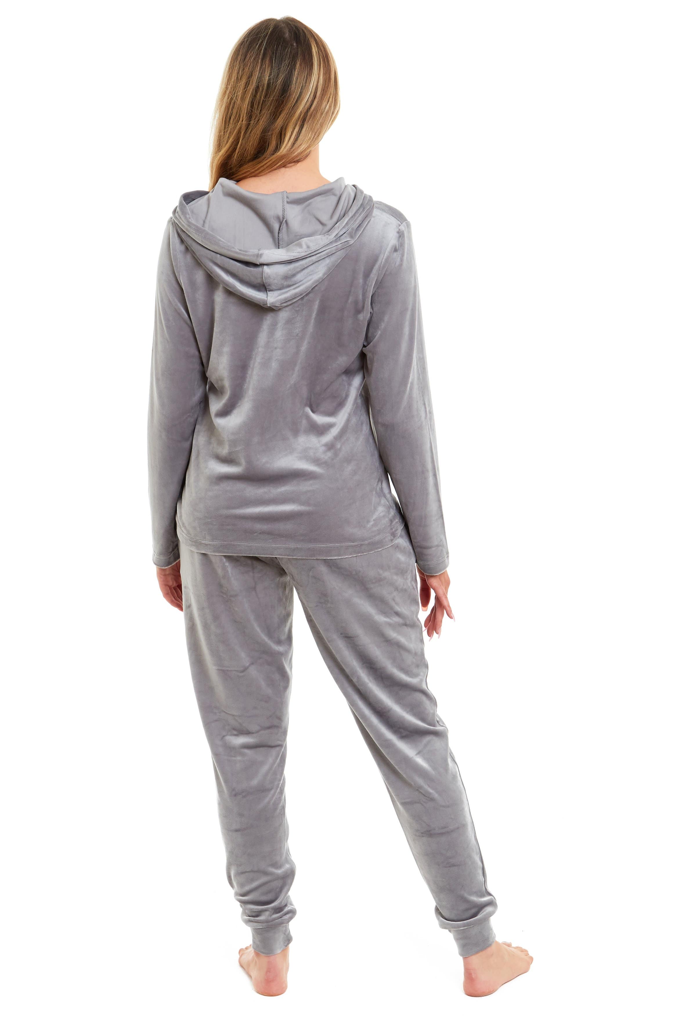 Women's Soft Touch Velour Hooded Pyjama Set Warm Stretchable Nightwear Perfect for Lounging Sleeping Sizes 8-22