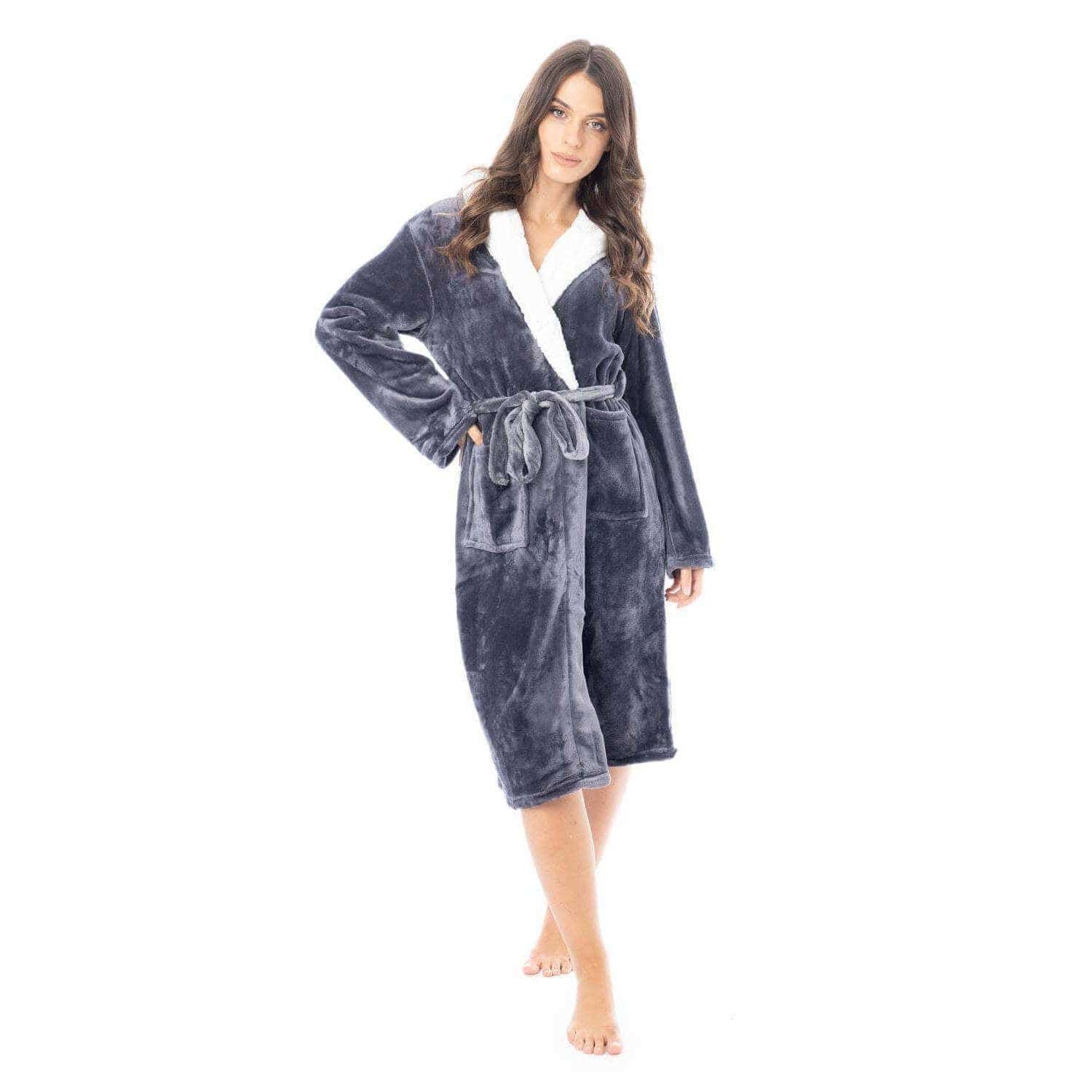 Women's Super Soft Plush Fleece Hooded Bathrobe Fluffy Velvet Loungewear Long Sleeve Cosy Winter Dressing Gown Spa Essential