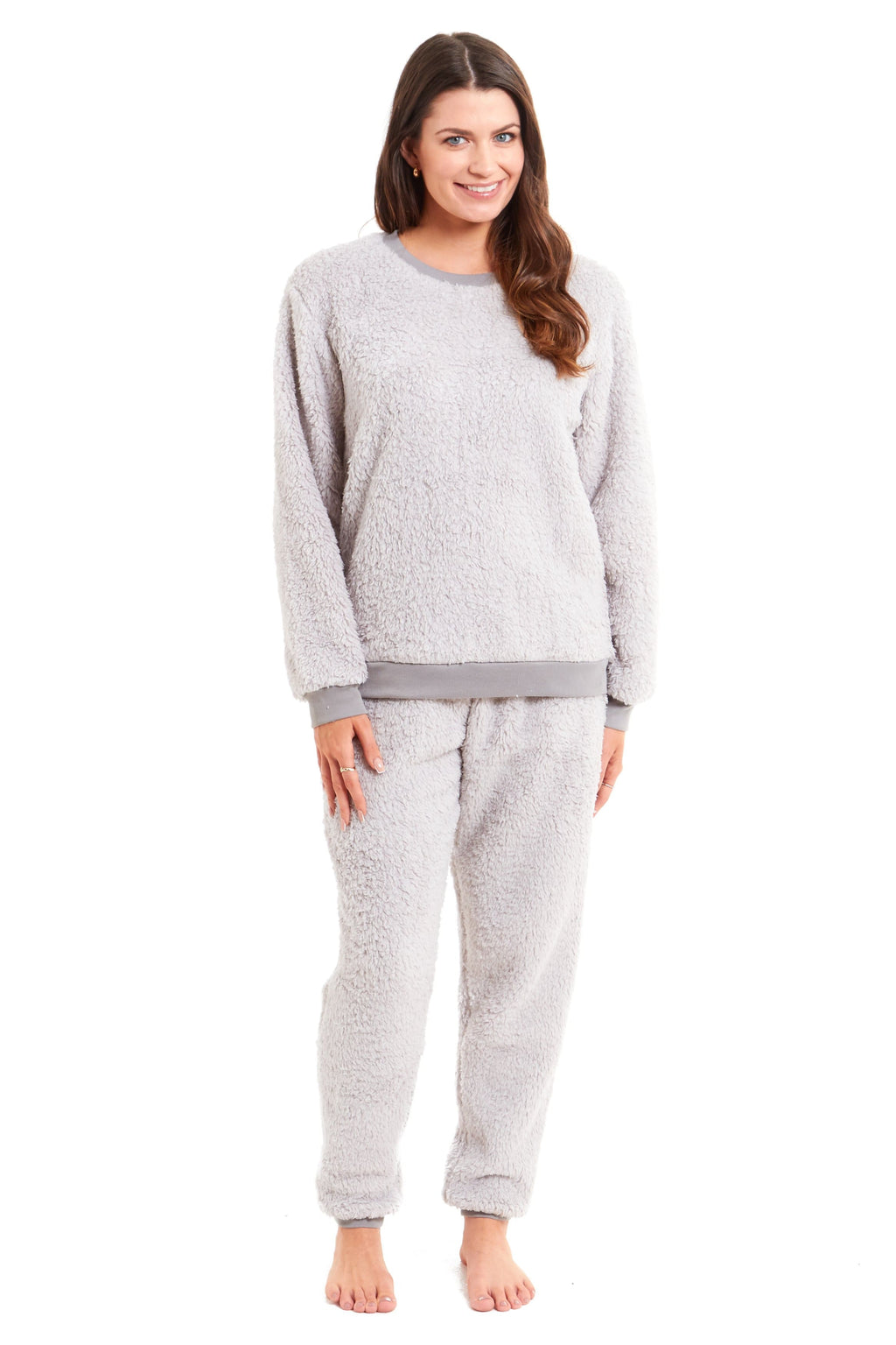 Women's Super Soft Teddy Fleece Pyjama Set Warm Cozy Stretchable Loungewear Crew Neck Nightwear Perfect for Relaxation and Sleep