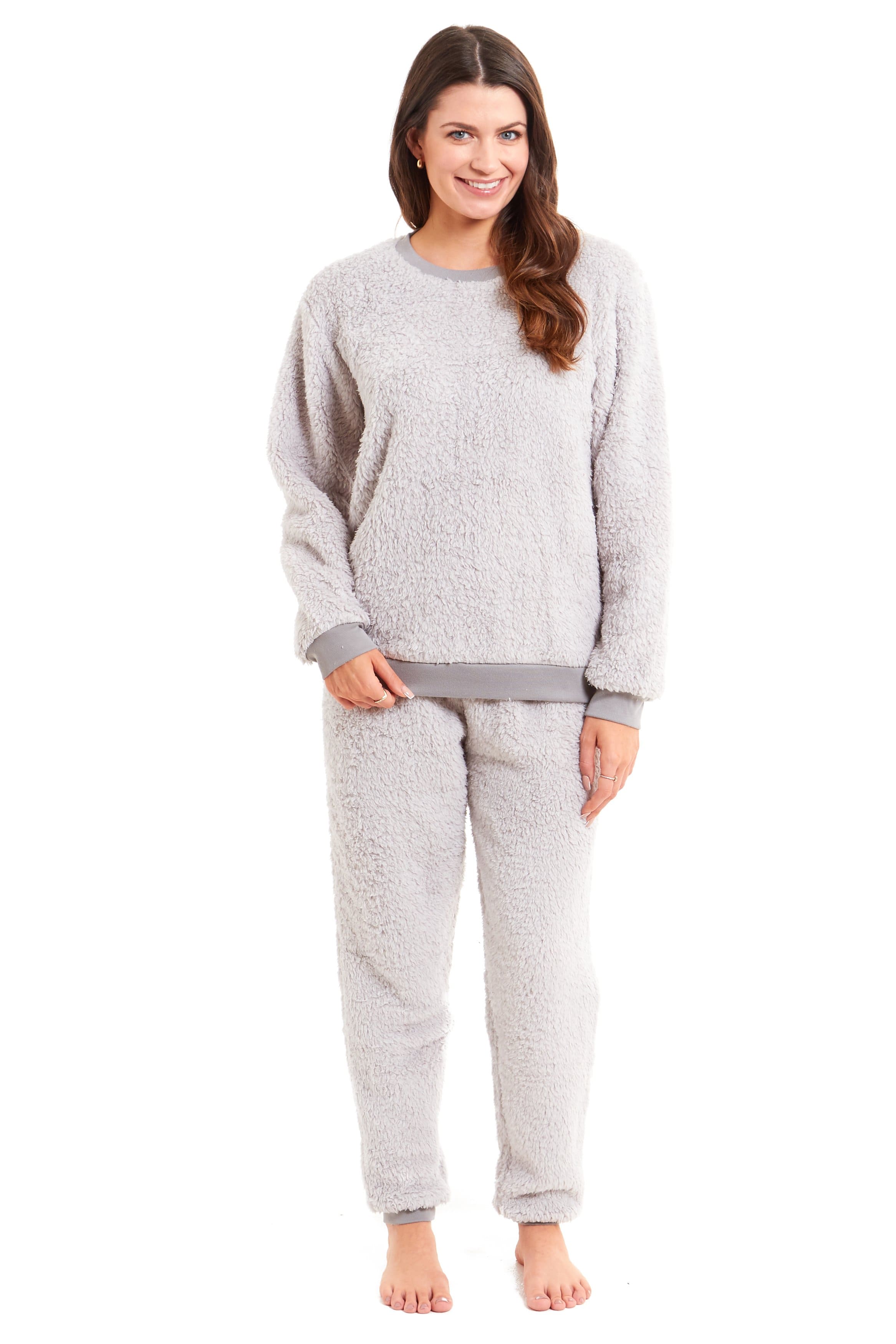 Women's Super Soft Teddy Fleece Pyjama Set Warm Cozy Stretchable Loungewear Crew Neck Nightwear Perfect for Relaxation and Sleep