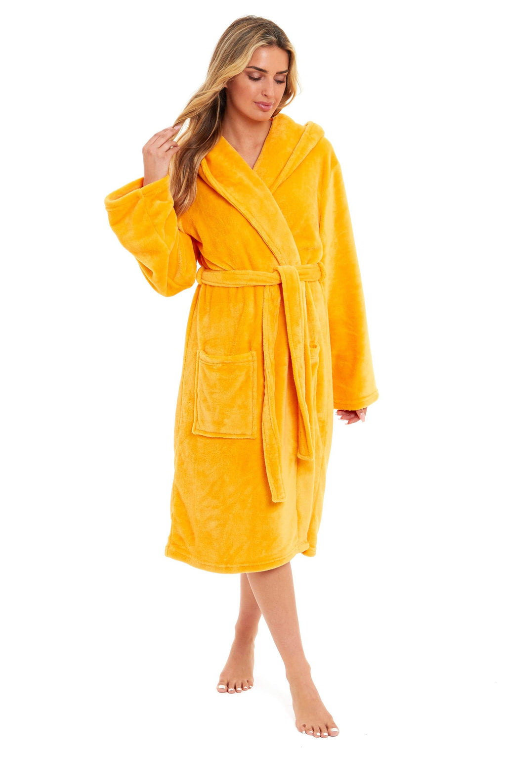Women's Ultra-Soft Hooded Plush Fleece Dressing Gown Warm Velvet Bathrobe for Lounging and Relaxing in Winter