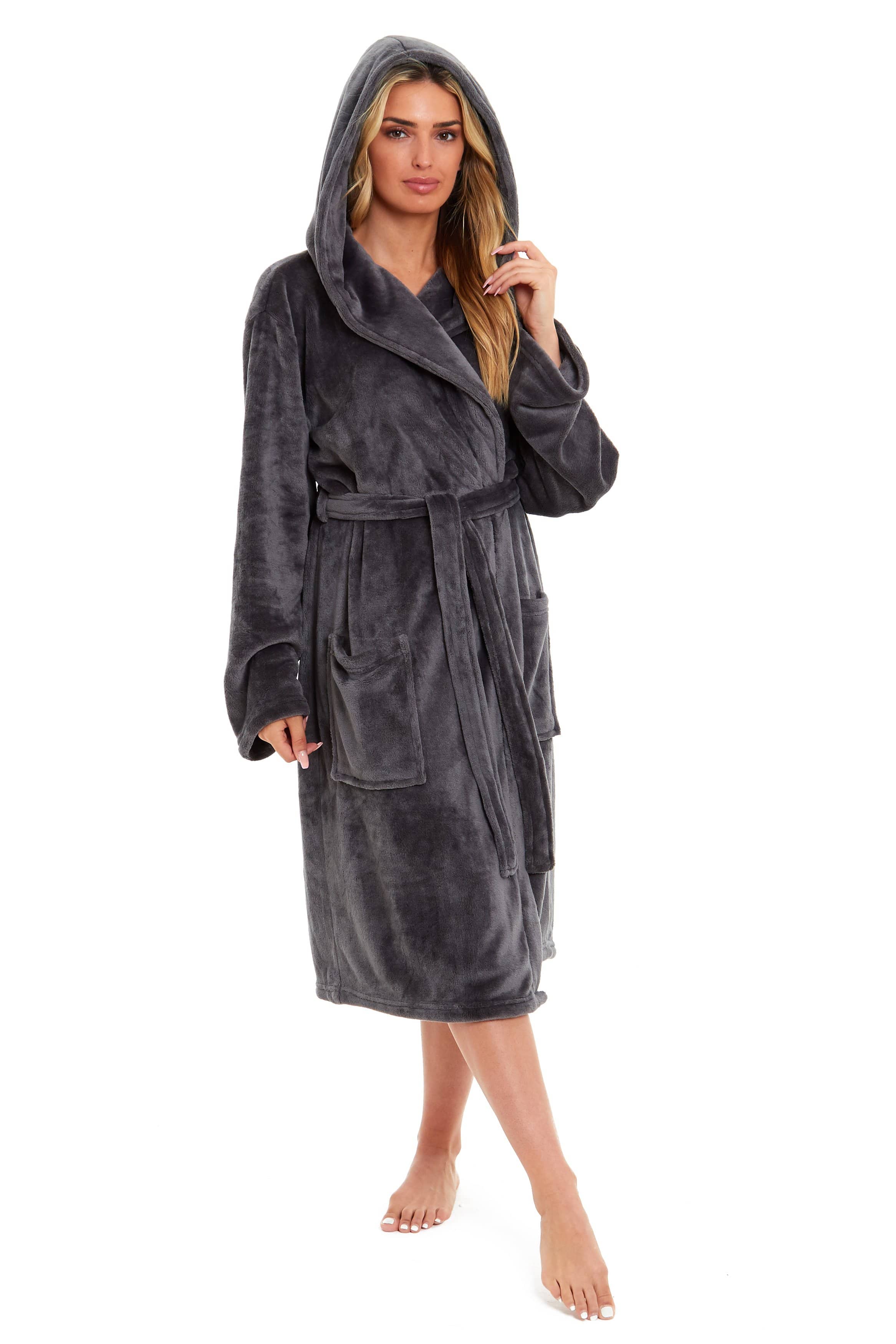 Women's Ultra-Soft Hooded Plush Fleece Dressing Gown Warm Velvet Bathrobe for Lounging and Relaxing in Winter