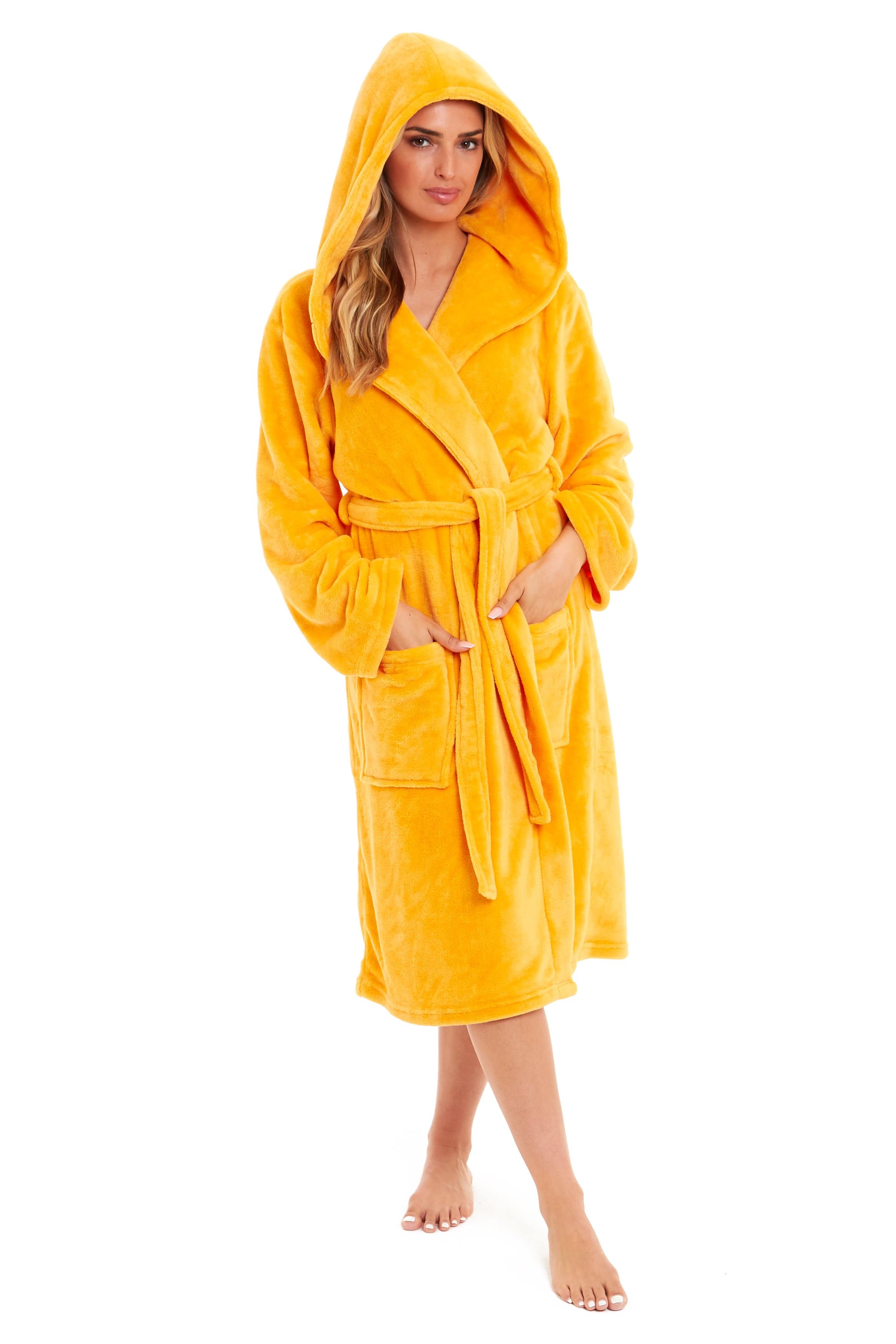 Women's Ultra-Soft Hooded Plush Fleece Dressing Gown Warm Velvet Bathrobe for Lounging and Relaxing in Winter
