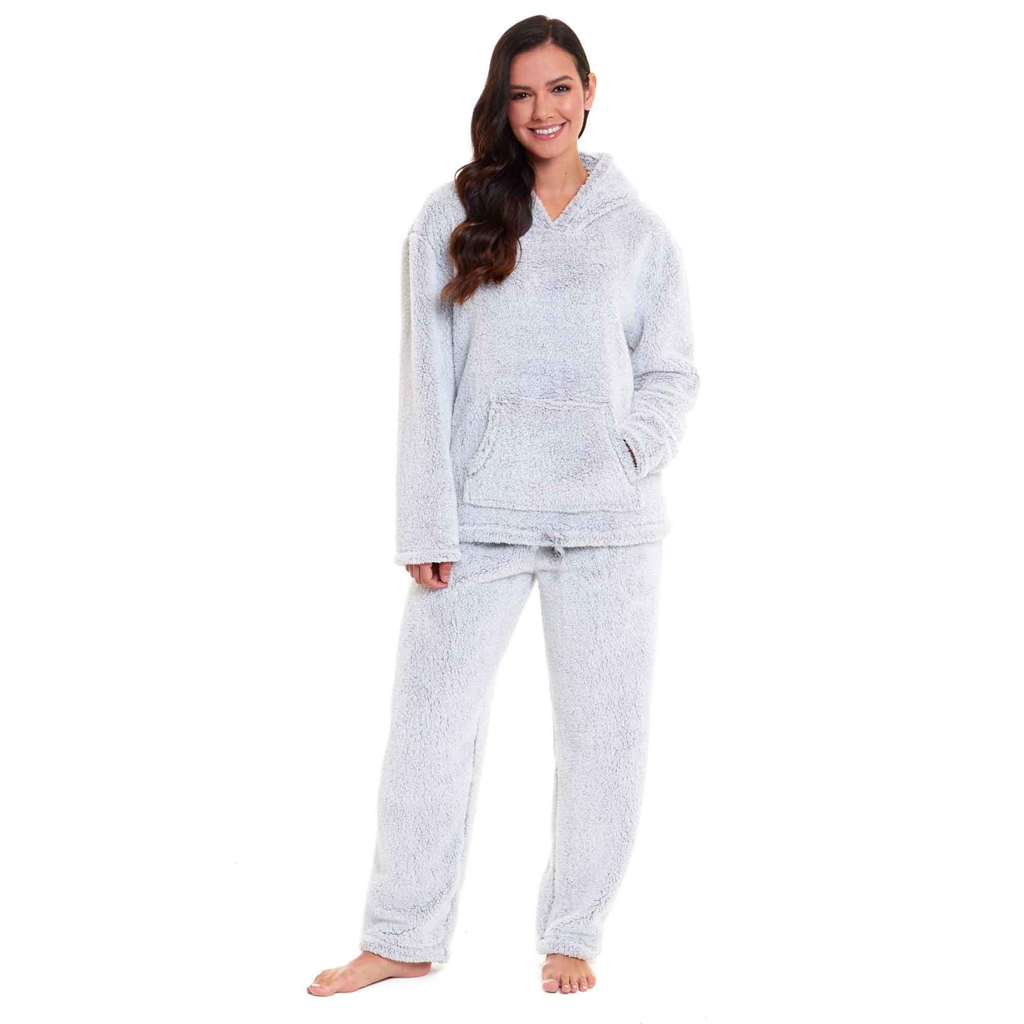 Women's Ultra-Soft Plush Fleece Hooded Pajama Set Cozy Winter Nightwear Warm Loungewear for Home Relaxation