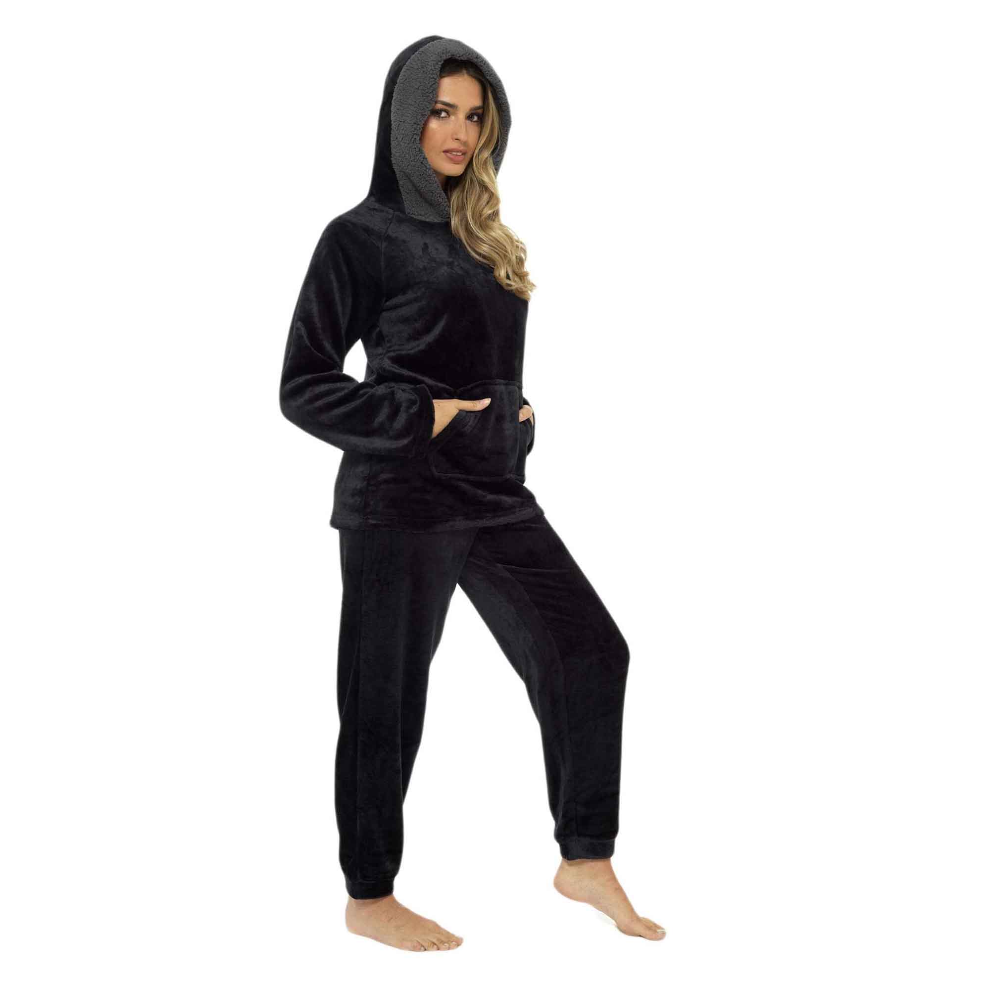 Women's Ultra-Soft Plush Fleece Hooded Pajama Set Cozy Winter Nightwear Warm Loungewear for Home Relaxation