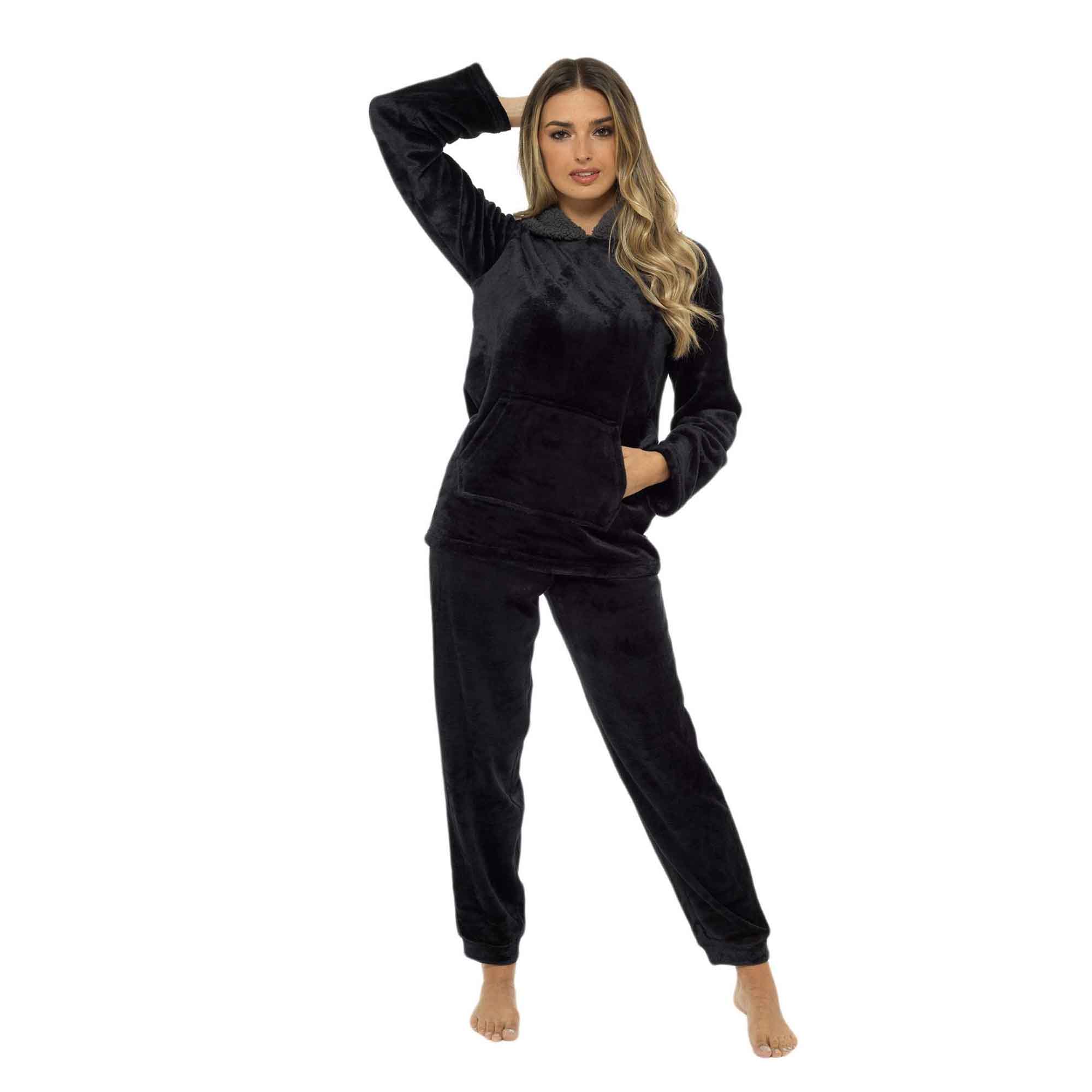 Women's Ultra-Soft Plush Fleece Hooded Pajama Set Cozy Winter Nightwear Warm Loungewear for Home Relaxation