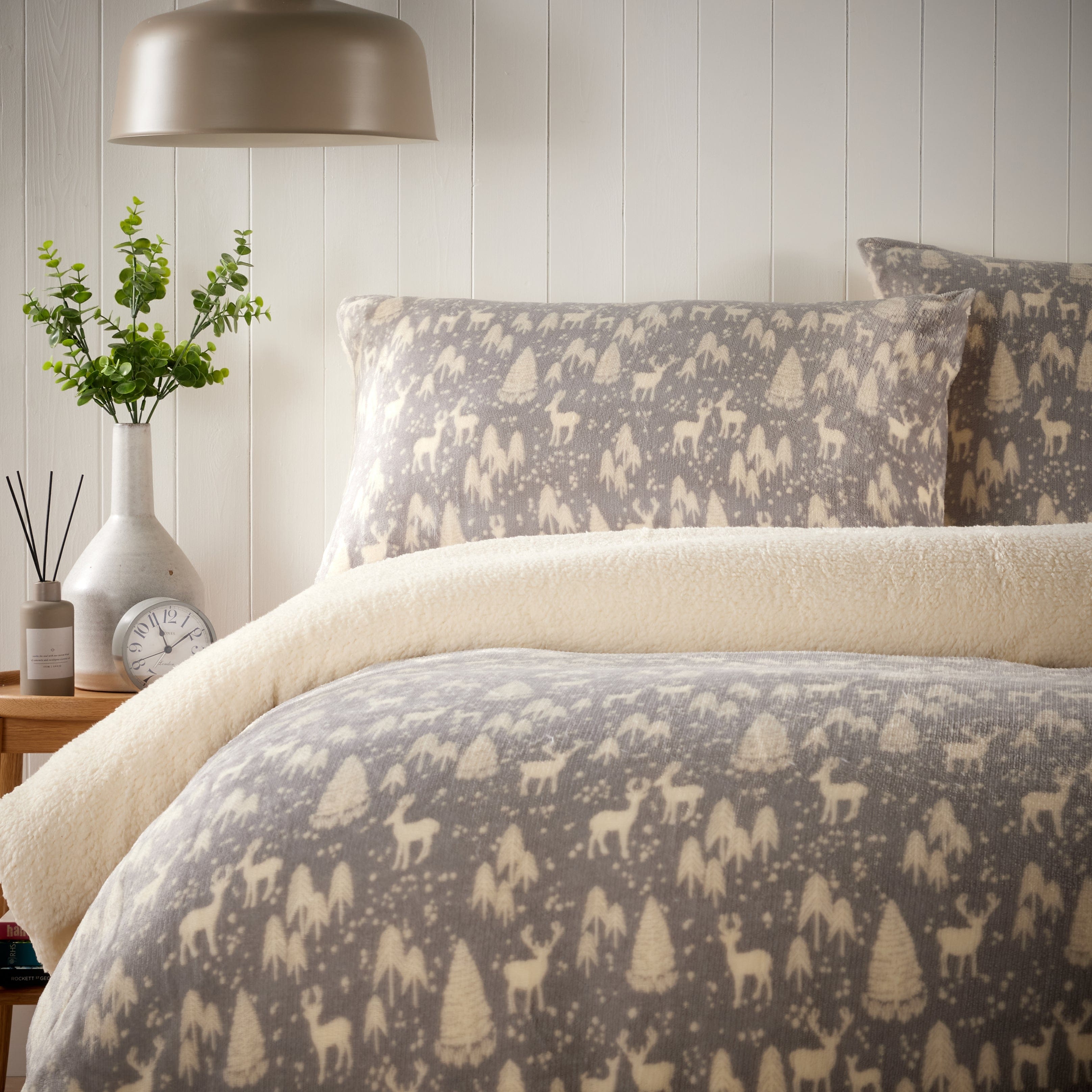 Woodland Animals Teddy Fleece Duvet Set with Reversible Sherpa Winter Bedding Comforter in Single Double King Sizes